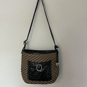 Vintage Brighton boho straw shoulder bag/purse. Natural w/patent and silver.